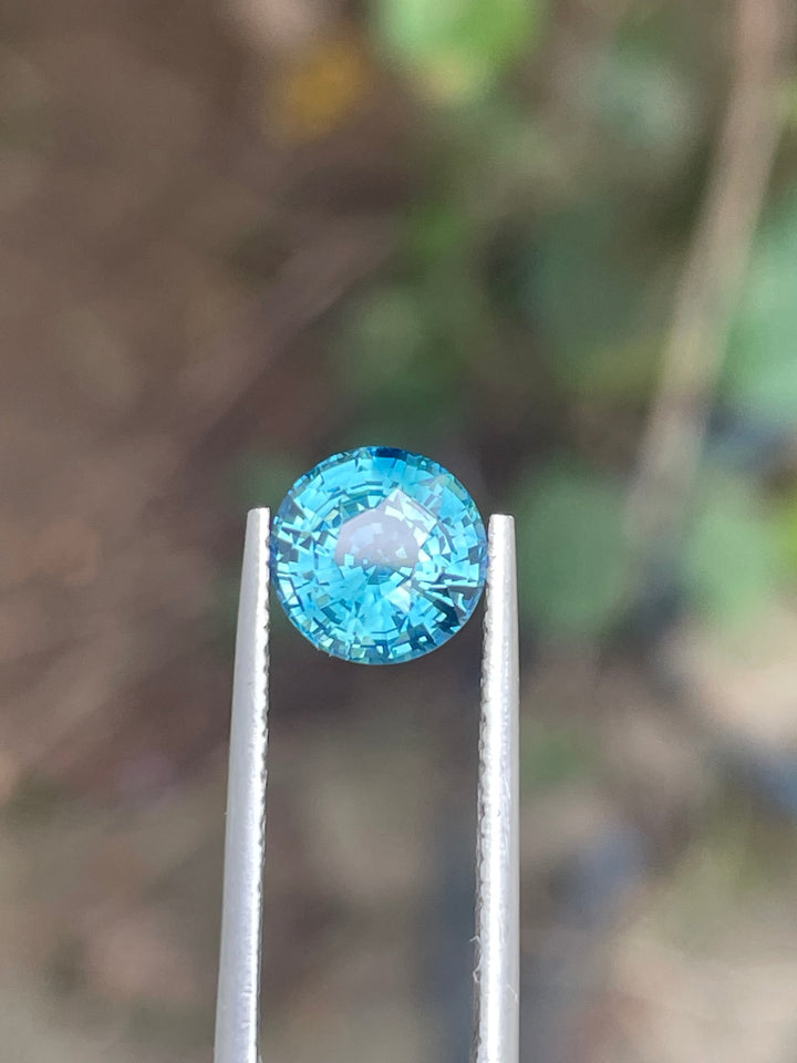 TEAL SAPPHIRE • 2.6CT