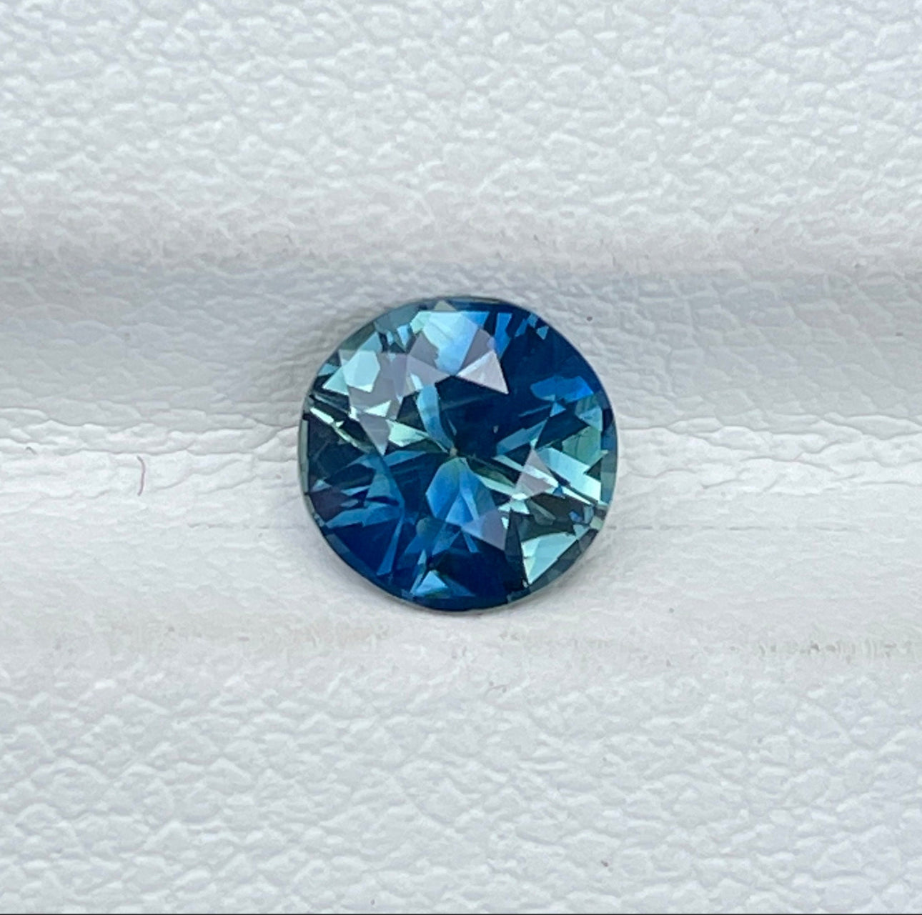 Teal Sapphire | 1.06 Ct