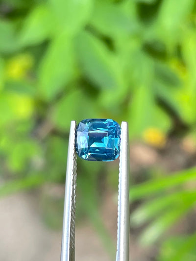 Aqua Color Sapphire  1.76CT