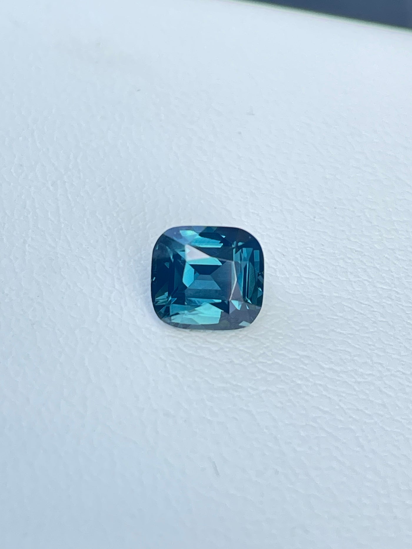 Aqua Color Sapphire  1.76CT