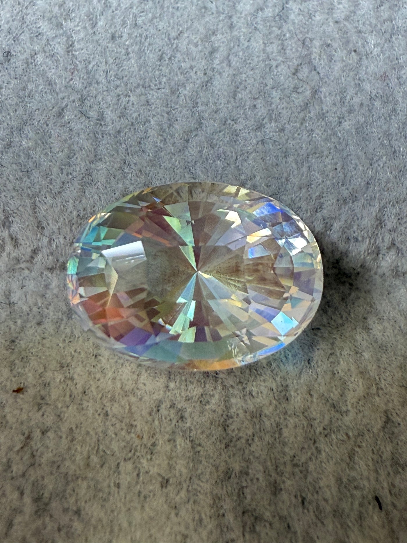 SUPER RARE RAINBOW MOONSTONE • 3.5 CT