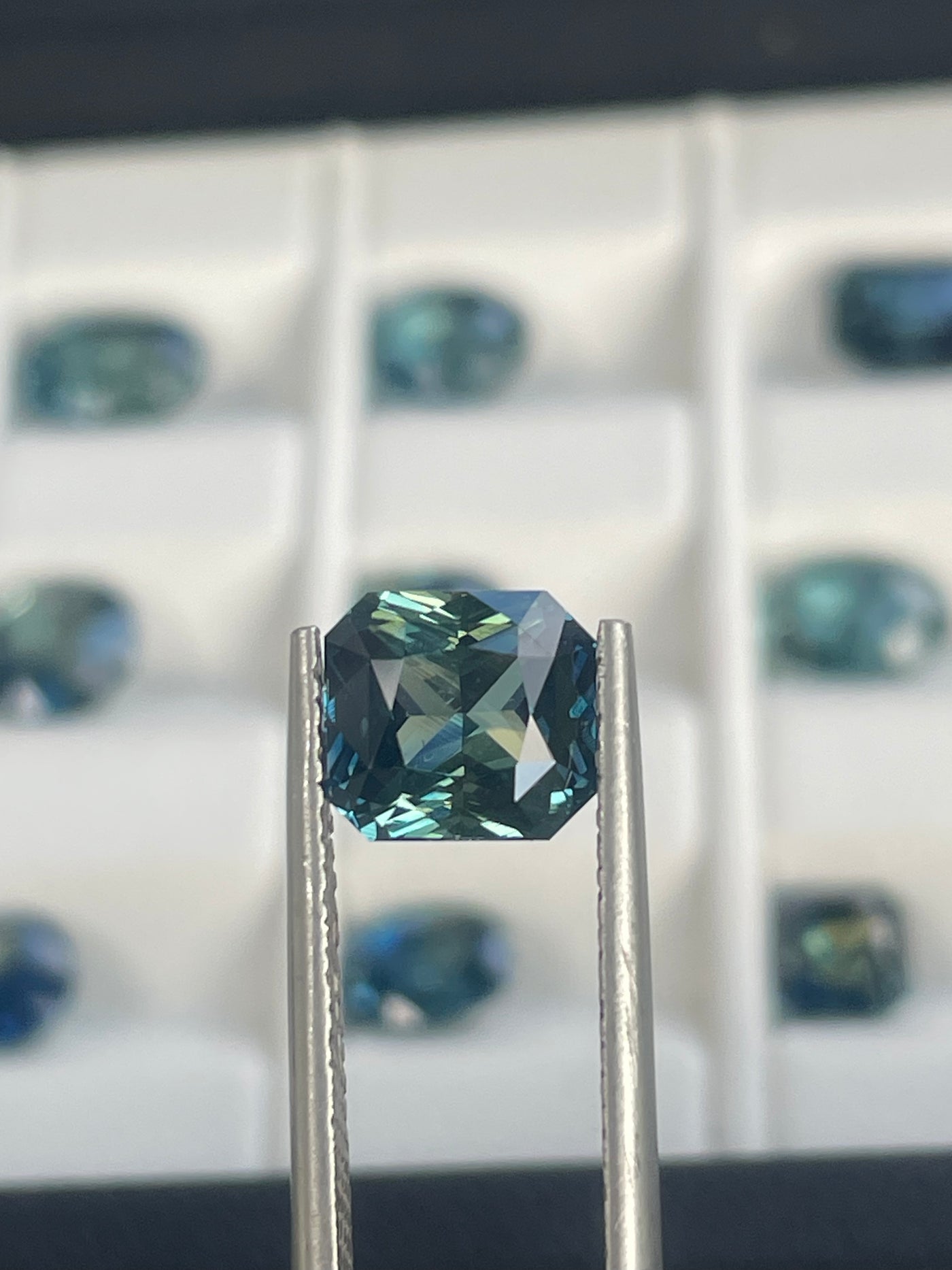 Teal Sapphire | 2.35CT | No Heat