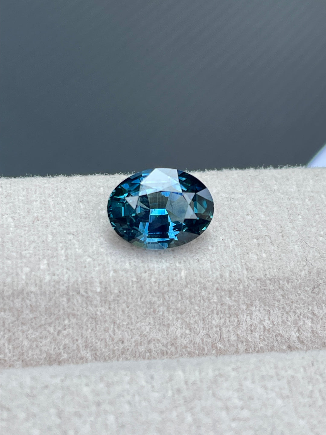 Teal Sapphire 2.08ct