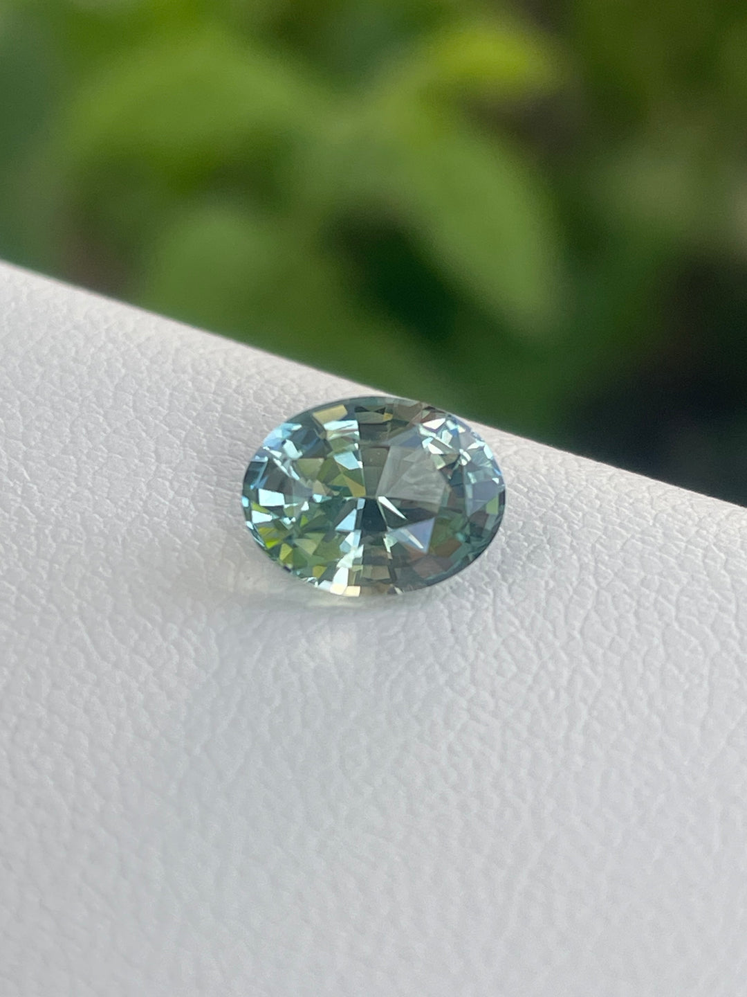 4337B076-7860-4485-91DE-D26A3631F11C - CRYSTAL GEM
