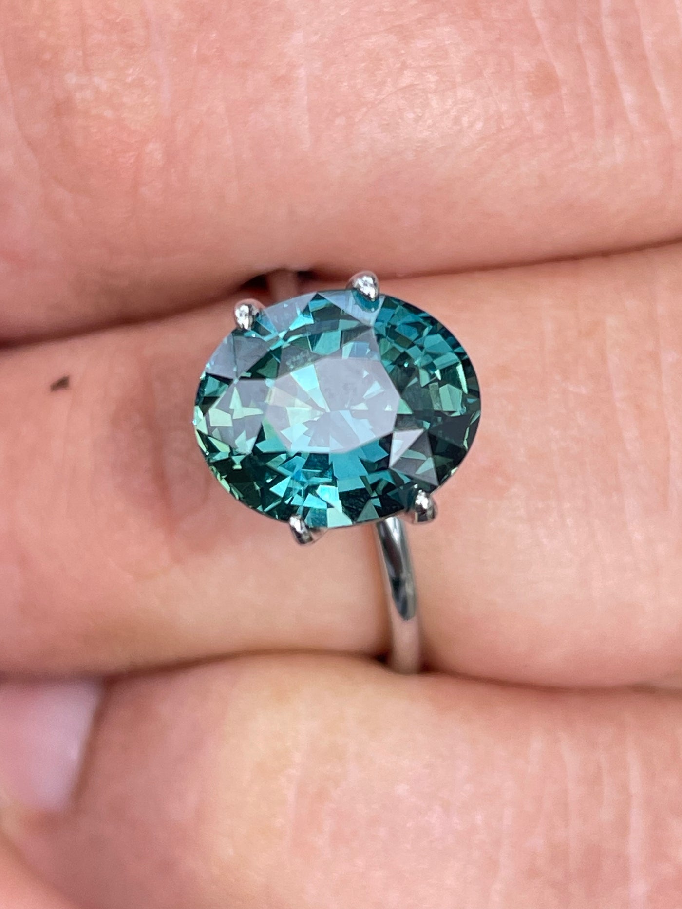 Teal Sapphire | 4.45 CT