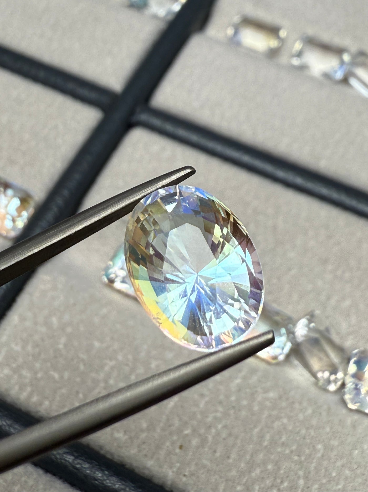 SUPER RARE RAINBOW MOONSTONE • 3.5 CT