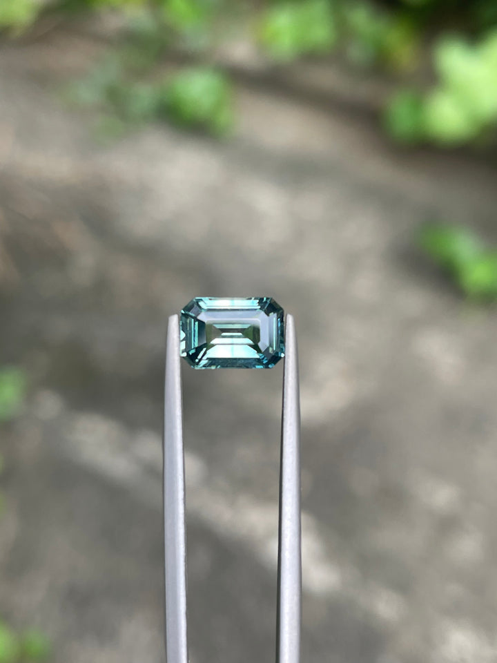 9793B688-1CAC-4A3D-B0BB-087DE952764E - CRYSTAL GEM