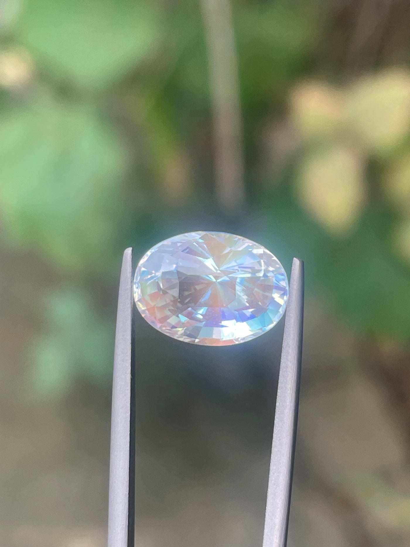 SUPER RARE RAINBOW MOONSTONE • 3.5 CT