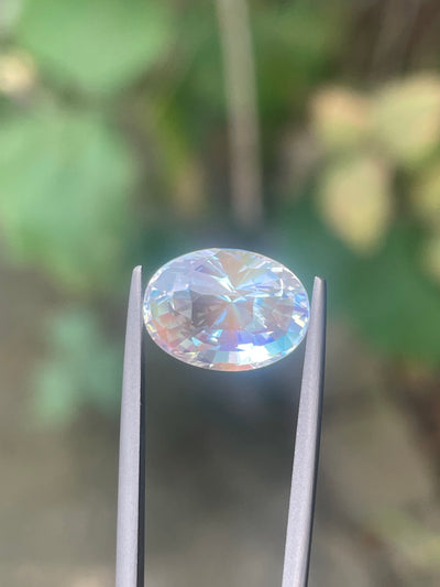 SUPER RARE RAINBOW MOONSTONE • 3.5 CT