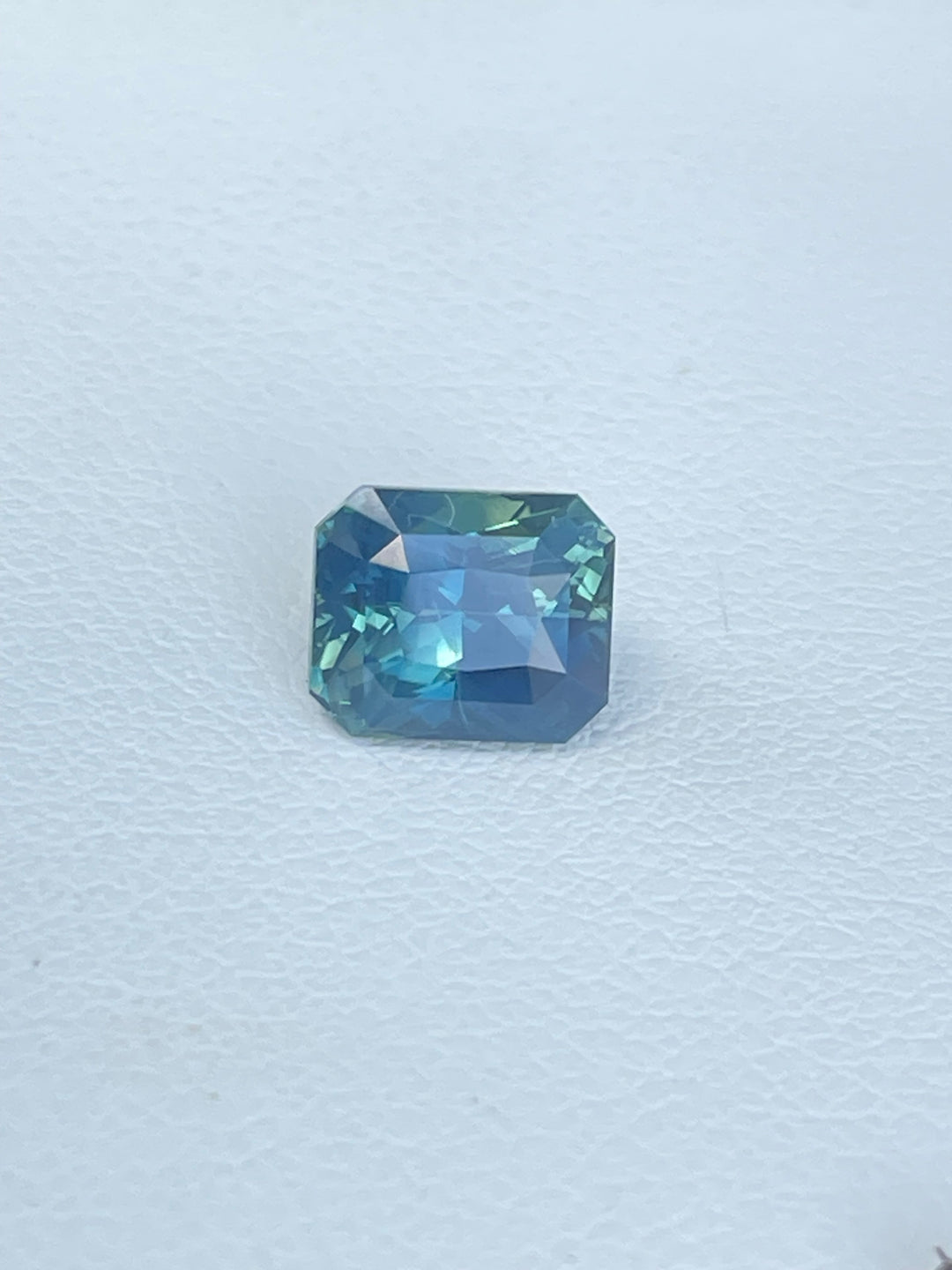 ACCBE18F-9D8A-4235-9E24-EF5C890B6F65 - CRYSTAL GEM