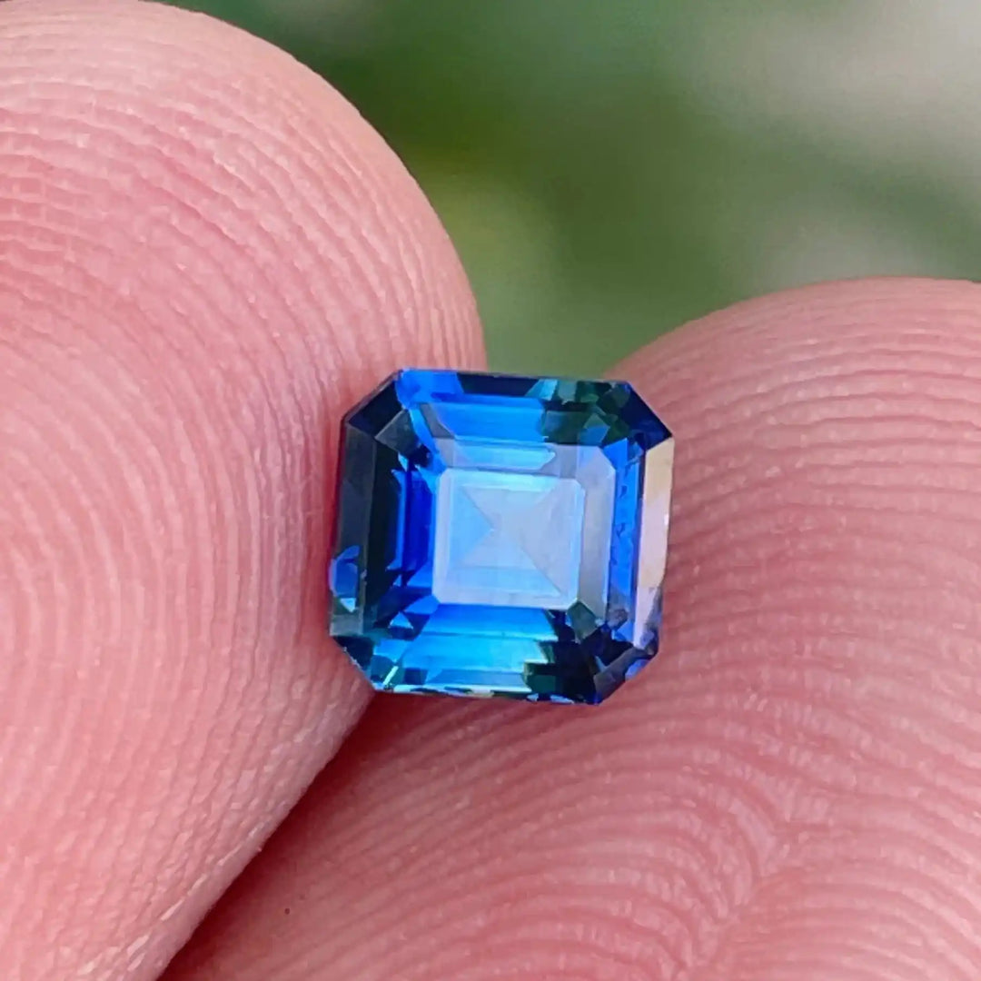 Blue Sapphire 1.01 Ct  GEMSTONES