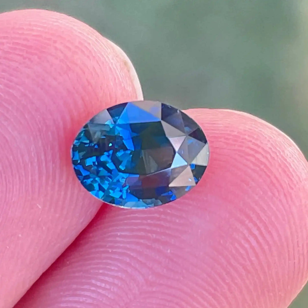 Blue Sapphire 2.05Ct 2.05 Ct / Greenish Blue / Natural Corundum Sapphire GEMSTONES