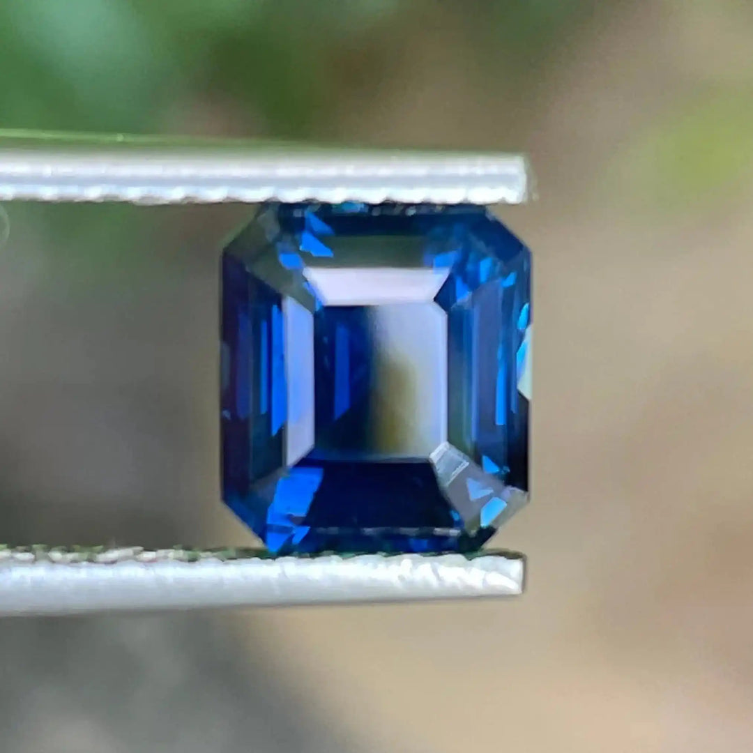Blue Sapphire 2.32 Ct 2.32 Ct / Blue / Natural Corundum Sapphire GEMSTONES