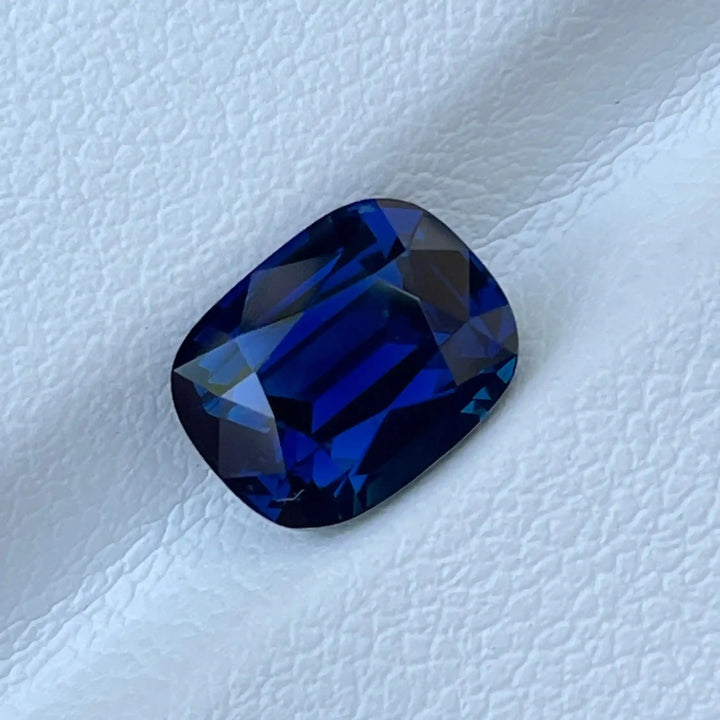 Blue Sapphire  3.10 Ct  GEMSTONES