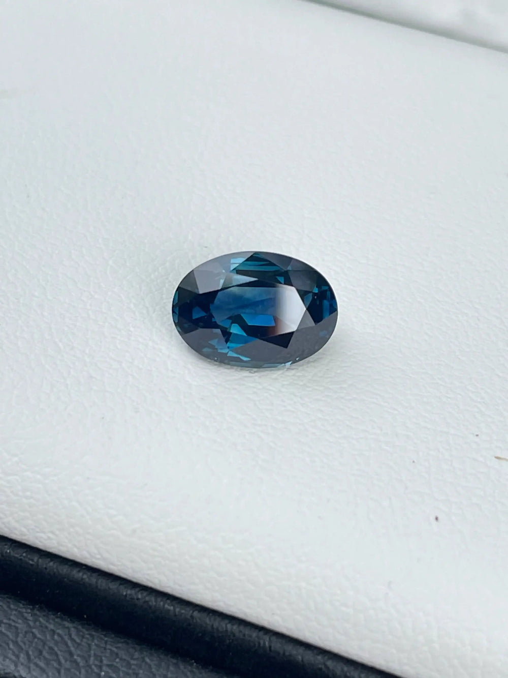 Blue Sapphire (Greenish)  3.18 CT  