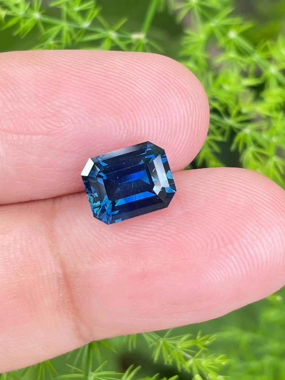 Blue Sapphire (Greenish) 3.52 CT  