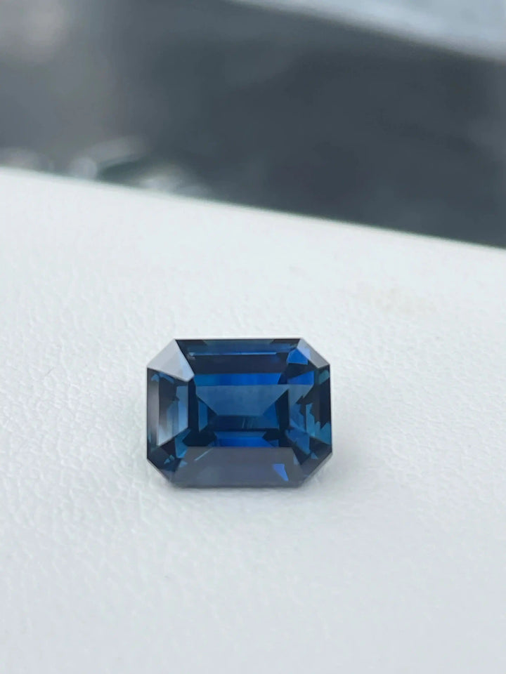 Blue Sapphire (Greenish) 3.52 CT  