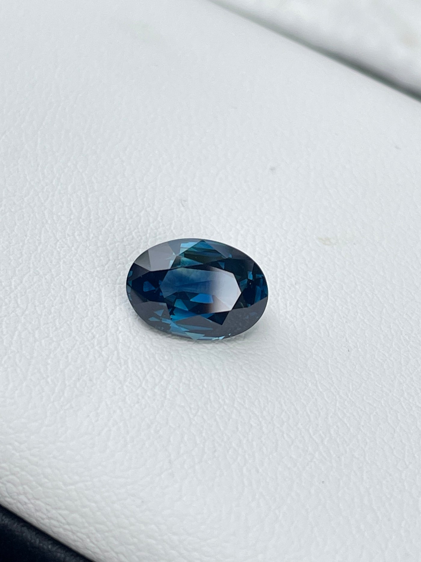 Blue Sapphire (Greenish)  3.18 CT