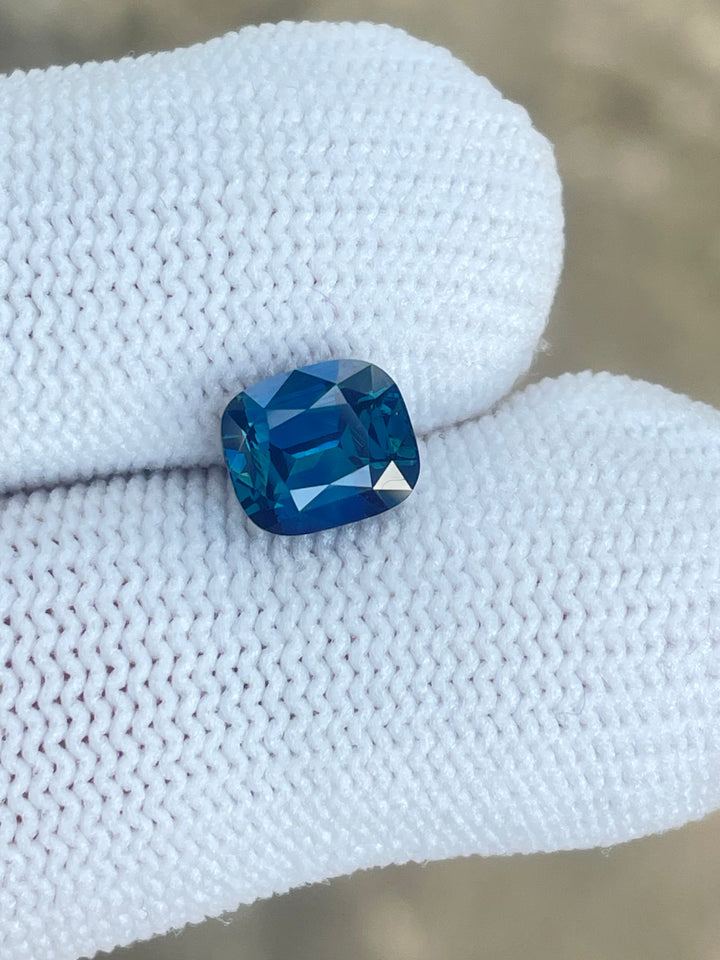 CD620418-5F24-4B12-99EA-3783E983DA56 - CRYSTAL GEM