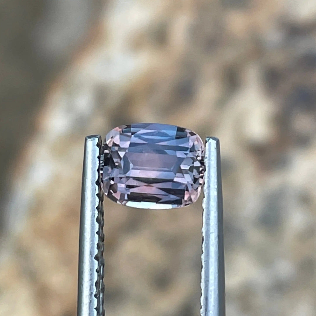 Color Change Sapphire l 1.10 CT  GEMSTONES