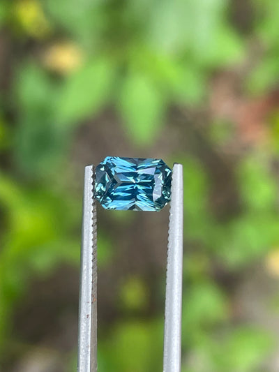 Teal Sapphire - Crystalgemlk.com