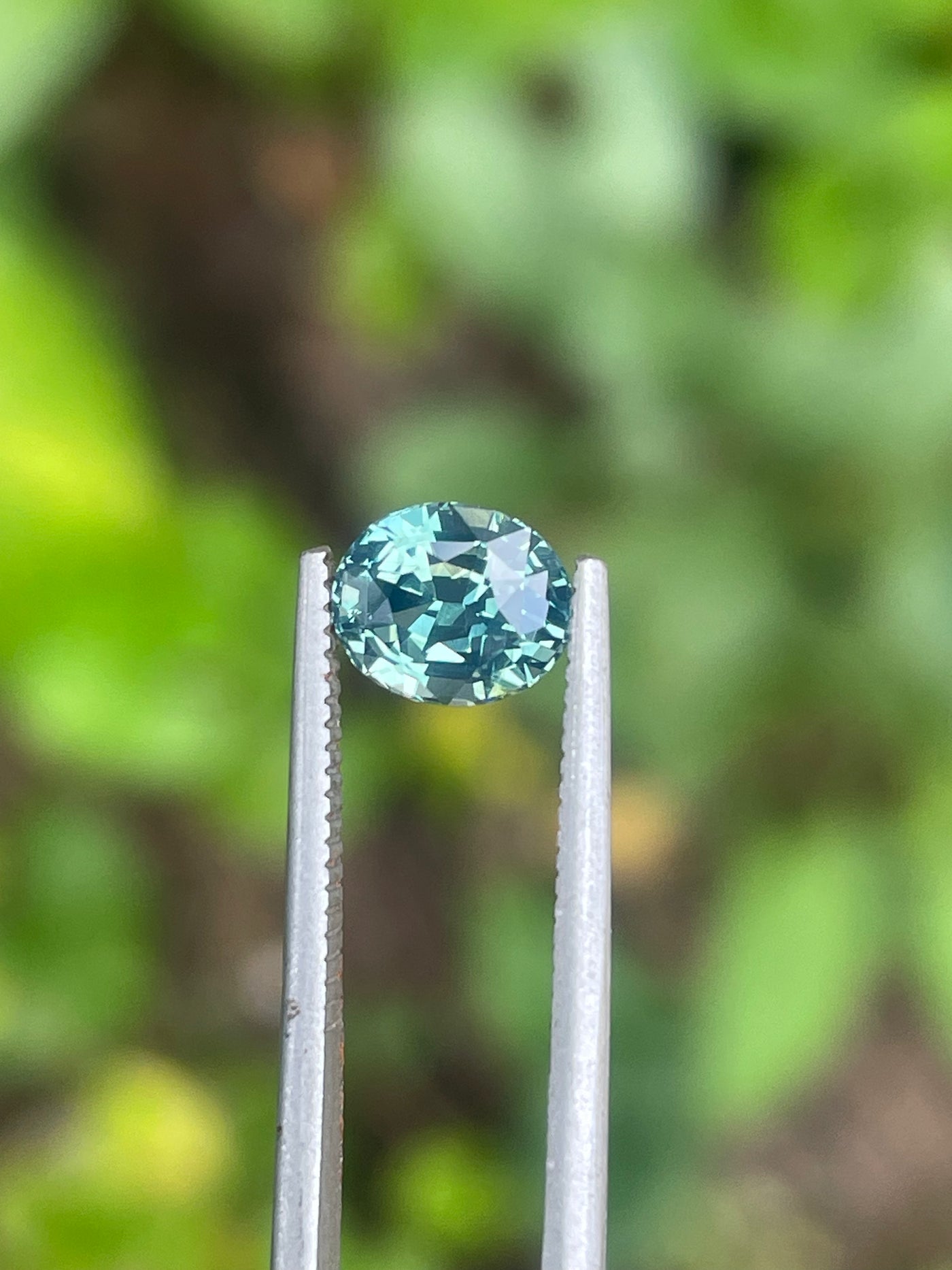 Teal Sapphire No Heat Oval