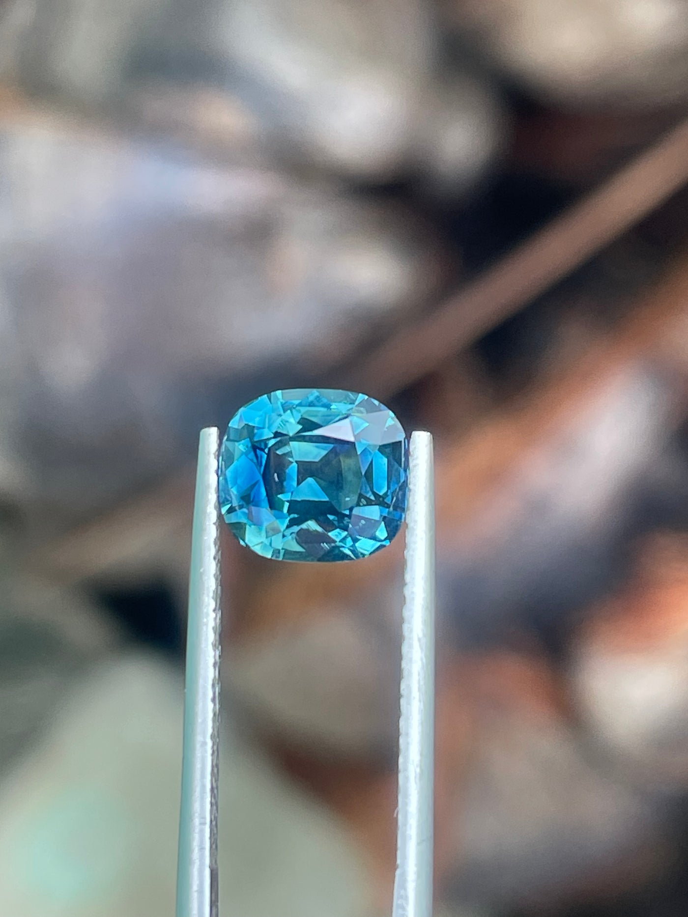 Teal Sapphire | 3.51CT | No Heat