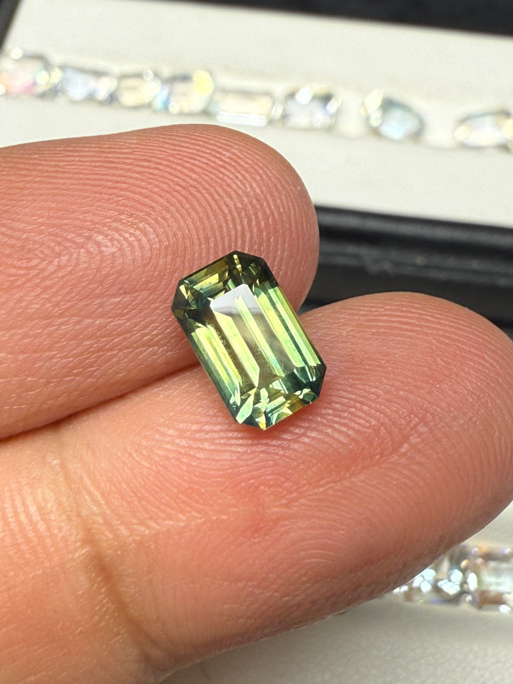 PARTI SAPPHIRE • 2.01CT