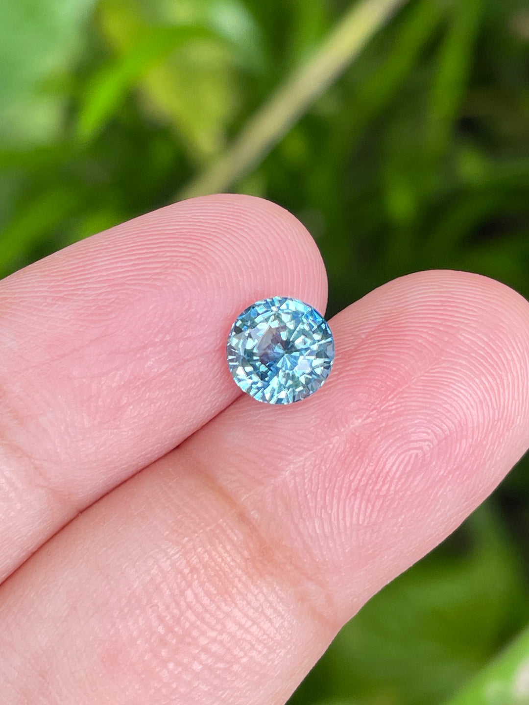 Aqua Color Sapphire  1.80 CT