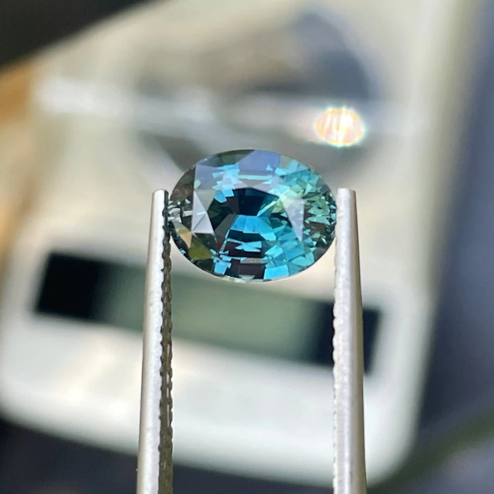 Fine Teal Sapphire l 2.53 CT  GEMSTONES