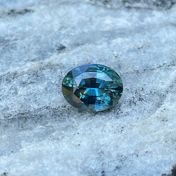 Fine Teal Sapphire l 2.53 CT  GEMSTONES