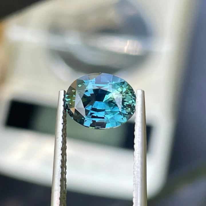 Fine Teal Sapphire l 2.53 CT  GEMSTONES
