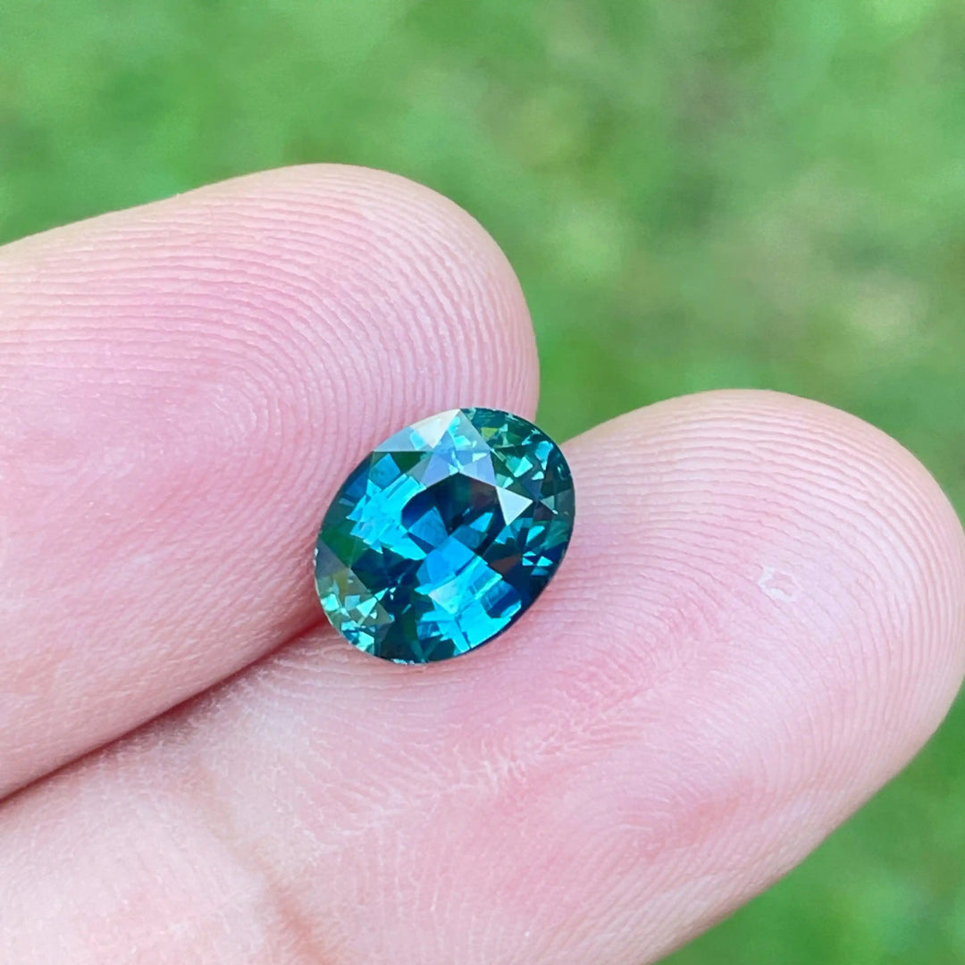 Fine Teal Sapphire l 2.53 CT  GEMSTONES