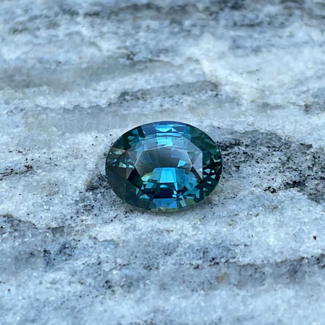 Fine Teal Sapphire l 2.53 CT  GEMSTONES