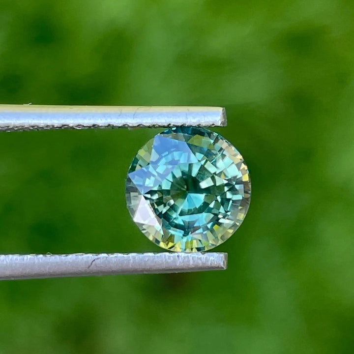 GREEN SAPPHIRE 2.0 CT  GEMSTONES