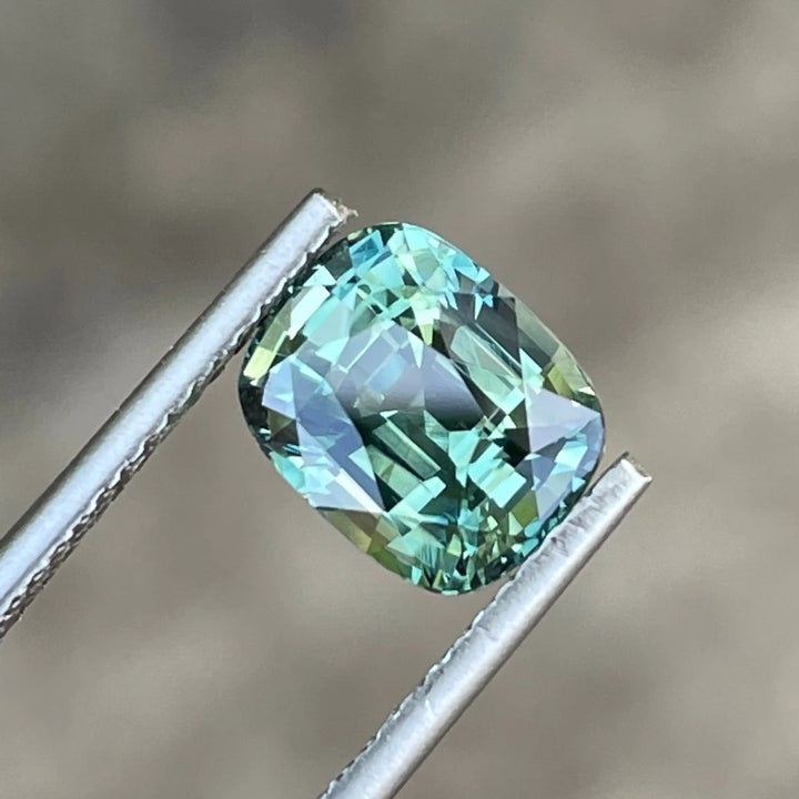 GREEN SAPPHIRE 3.0 CT  GEMSTONES