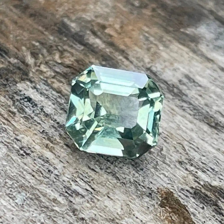 Green Sapphire 1.06 Ct  GEMSTONES