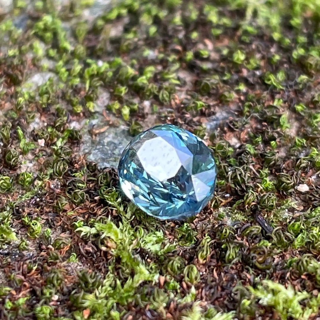 Green Sapphire 1.55 Ct  Jewelry