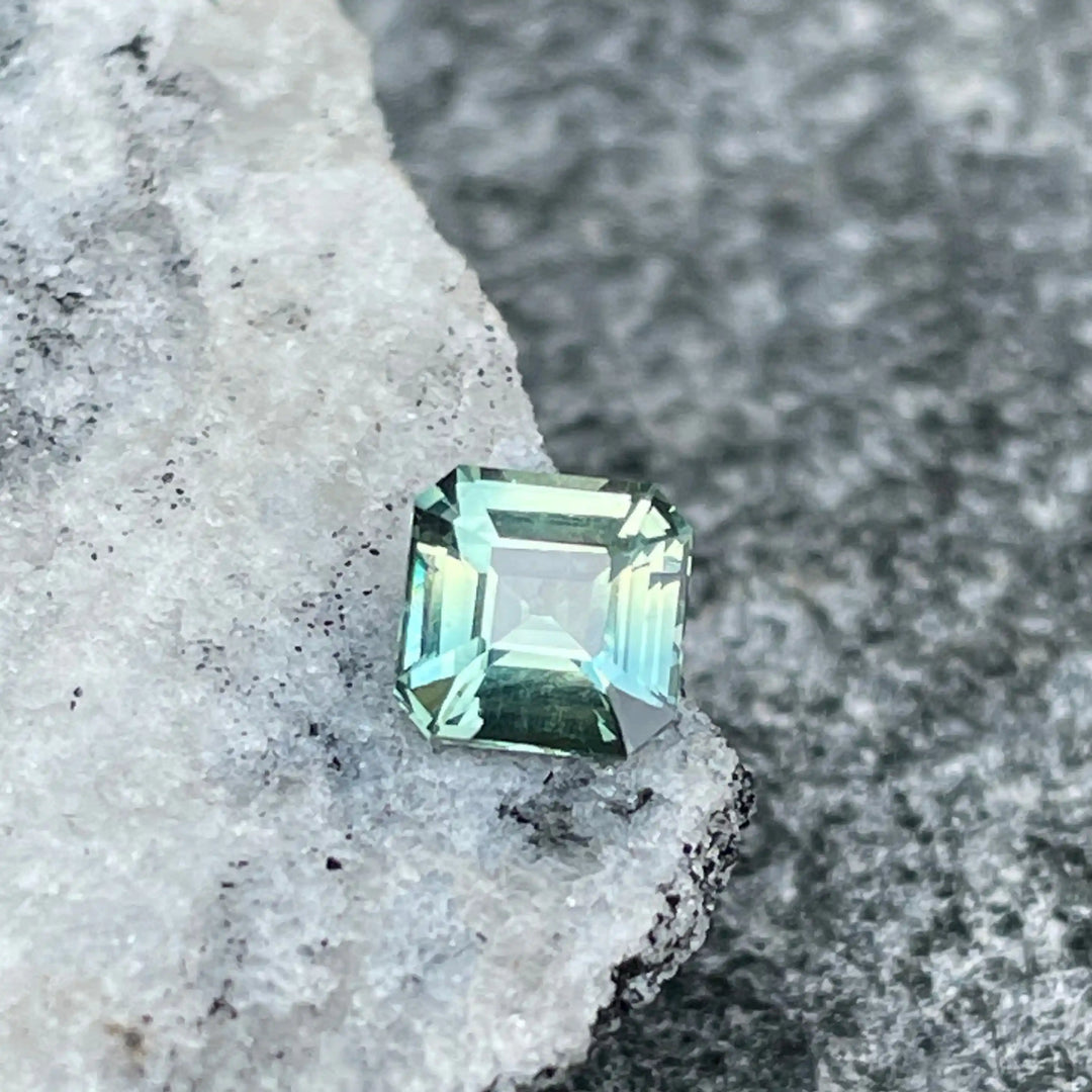 Green Sapphire l 1.25 Ct  GEMSTONES