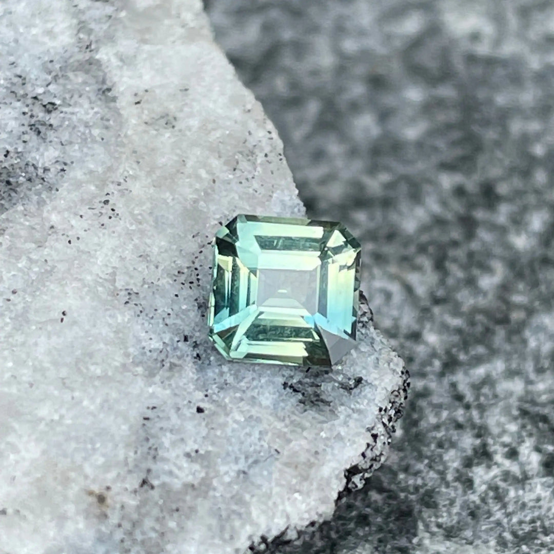 Green Sapphire l 1.25 Ct  GEMSTONES