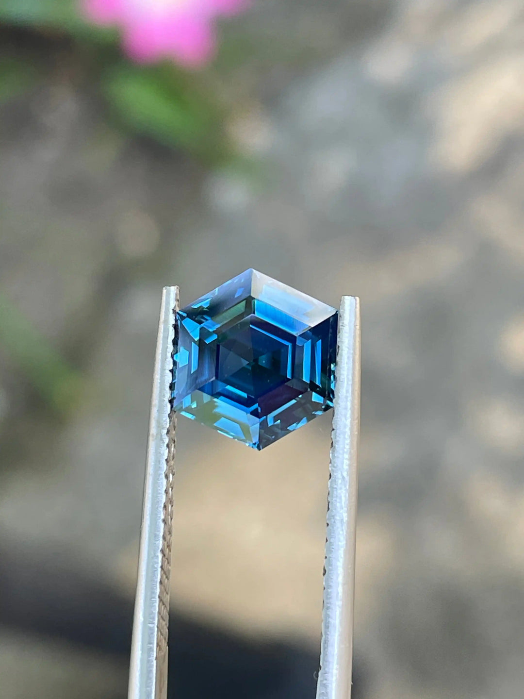 Greenish Blue Sapphire | 3.09CT  GEMSTONES