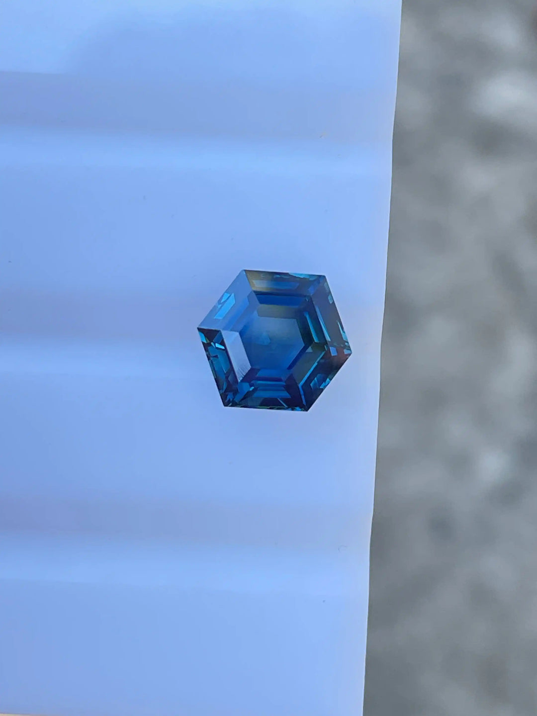 Greenish Blue Sapphire | 3.09CT  GEMSTONES
