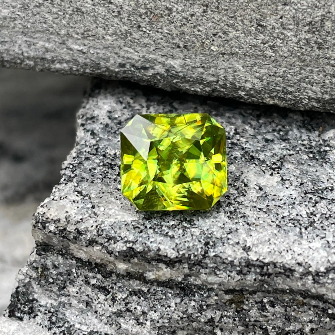 Natural Green Sphene l 4.2ct l No heat l Fine Natural Sphen For Bespoke Jewelries l Fair Deal  GEMSTONES