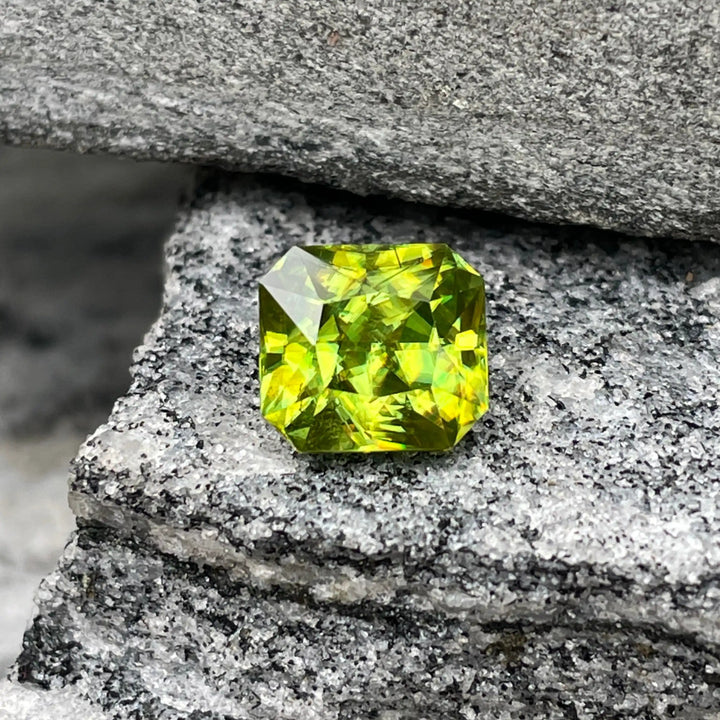 Natural Green Sphene l 4.2ct l No heat l Fine Natural Sphen For Bespoke Jewelries l Fair Deal  GEMSTONES