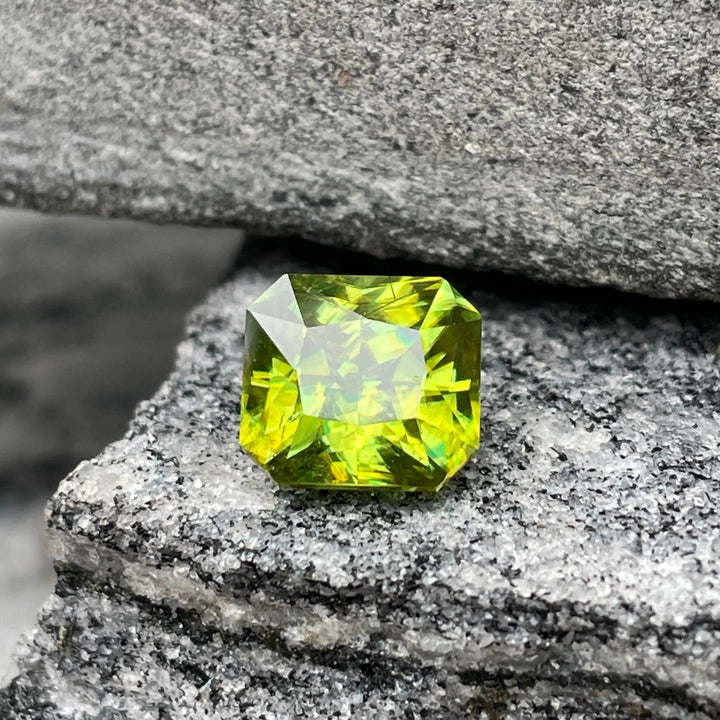 Natural Green Sphene l 4.2ct l No heat l Fine Natural Sphen For Bespoke Jewelries l Fair Deal  GEMSTONES
