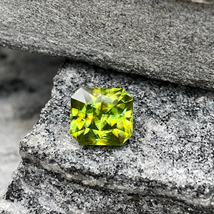 Natural Green Sphene l 4.2ct l No heat l Fine Natural Sphen For Bespoke Jewelries l Fair Deal  GEMSTONES
