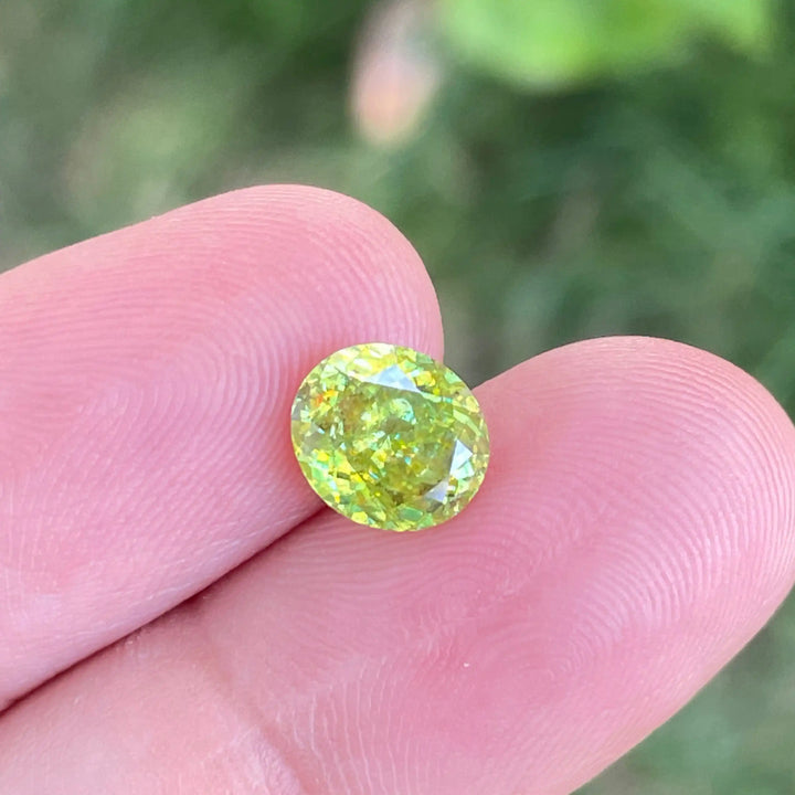 Natural Sphene - 1.92 CT  GEMSTONES