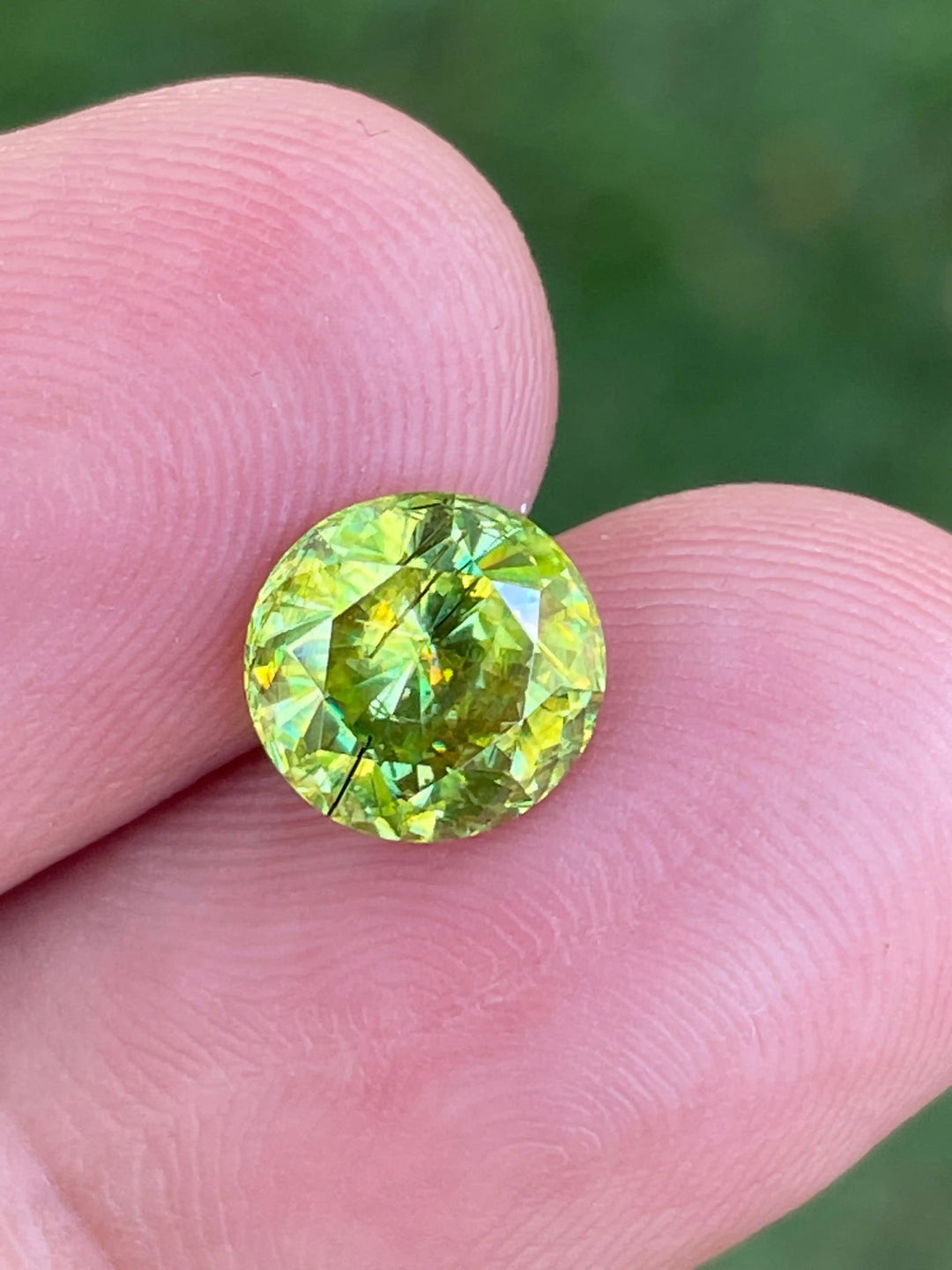 Natural Sphene l 2.1 CT  GEMSTONES