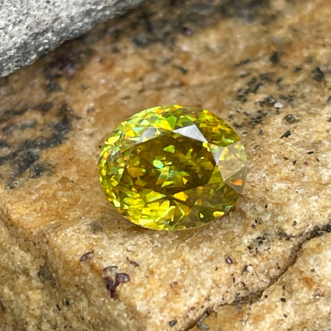 Natural Sphene l 2.67 CT  GEMSTONES