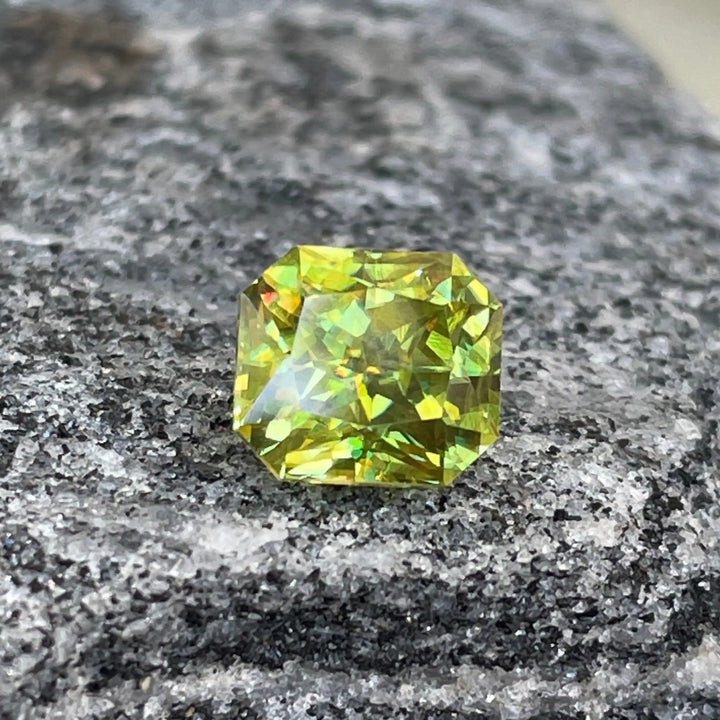 Natural Sphene l 2.85 CT  GEMSTONES